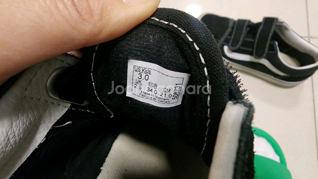 반스 올드스쿨 210사이즈--3