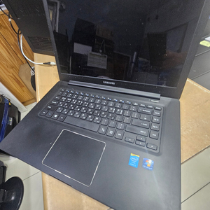 삼성중고노트북 15" 10만원 팝니다
