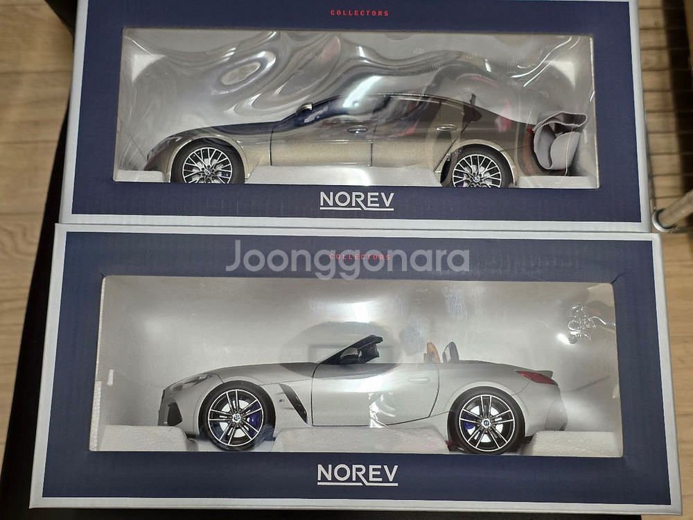노레브 1:18 BMW 3시리즈 330i (G20)--0