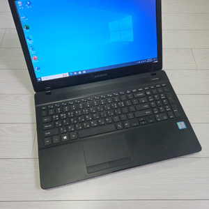 삼성 노트북 I5 6300 15.6인치