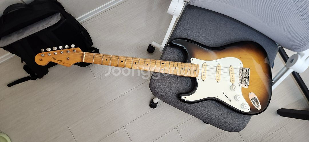 Fernandes RST50-57 REVIVAL왼손기타--1