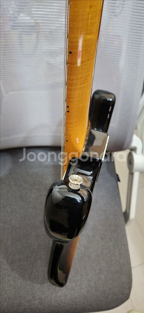 Fernandes RST50-57 REVIVAL왼손기타--5