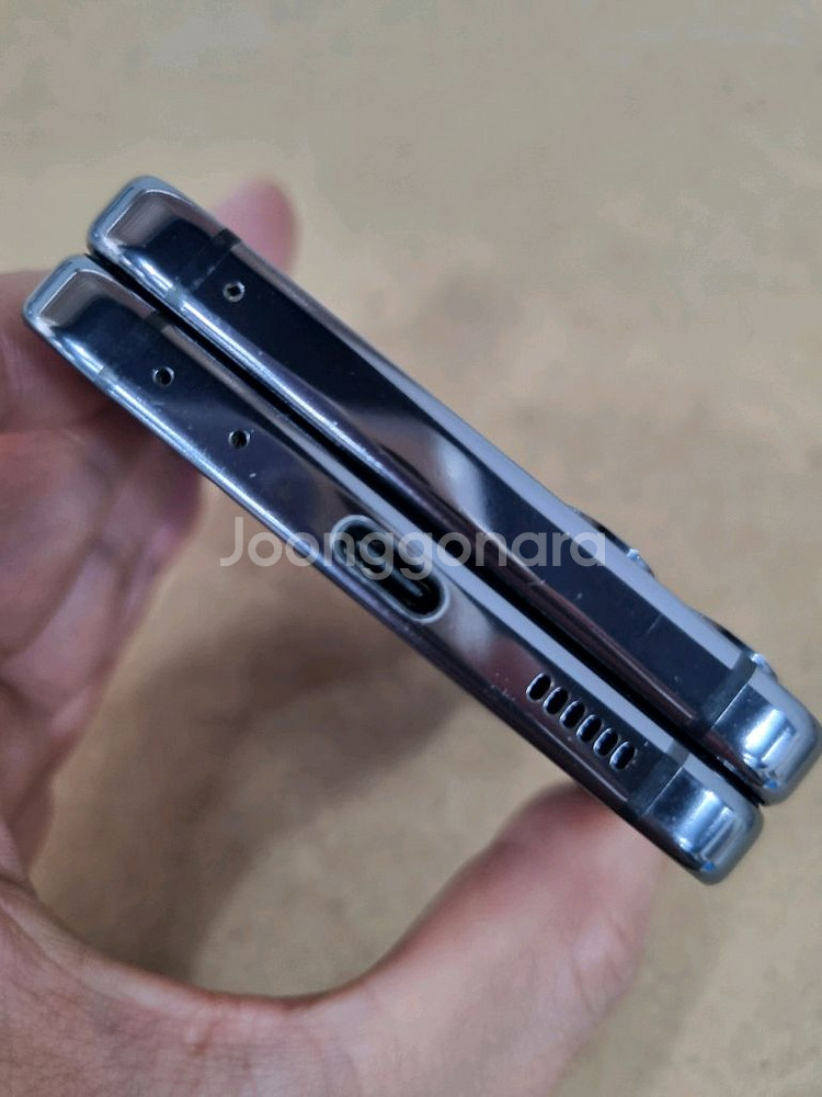 갤럭시Z플립5 그레이 512GB 중고폰 LG공기계--3