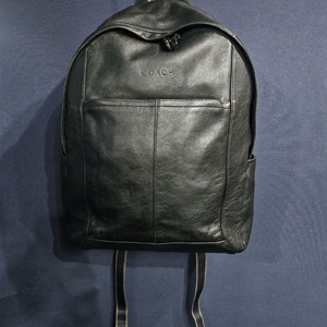 코치 블랙컬러 남성용 가죽 백팩
