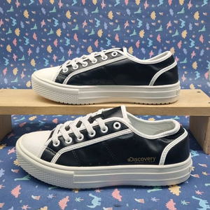 디스커버리 블리 레더 스니커즈 240.