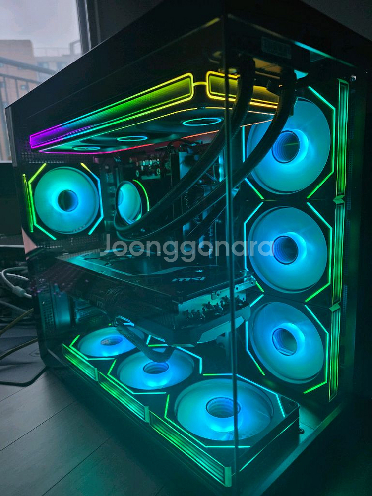 라이젠7 9800X3D RTX5080 새상품본체--0