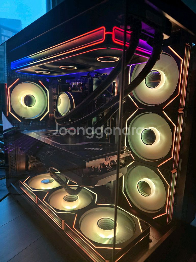 라이젠7 9800X3D RTX5080 새상품본체--1