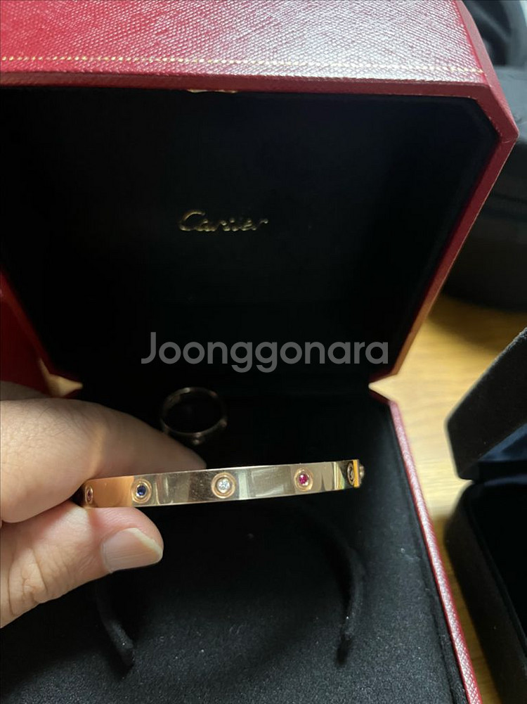 까르띠에 러브 팔찌 로즈골드 다이아--1
