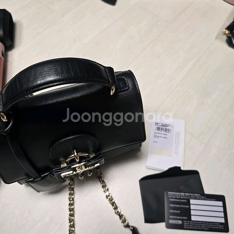 페레가모 레티백 스몰 블랙--5