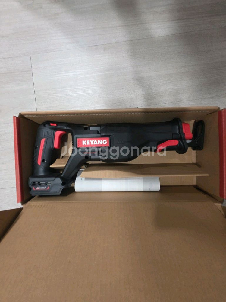 계양 RS20BLHZ-30V 컷쏘 베어툴 판매(충전기,--1