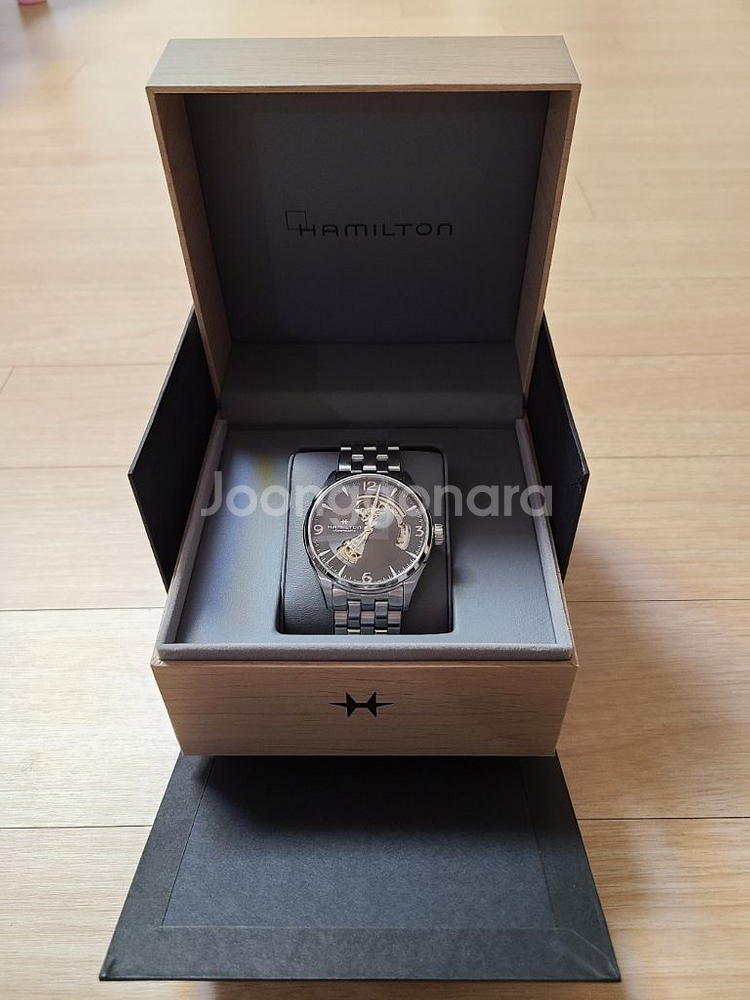 해밀턴 재즈마스터 오픈하트42mm--0