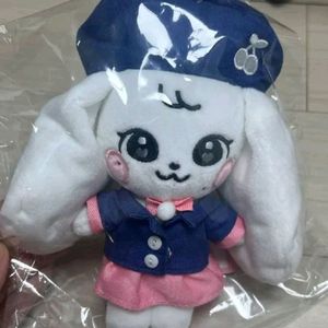 아이브 minive 미니브 체리 스쿨 플러시 키링 원영
