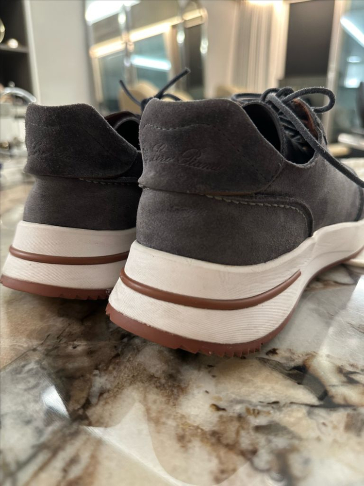 로로피아나 남성 스니커즈 41사이즈 2번신은 완전새거--2