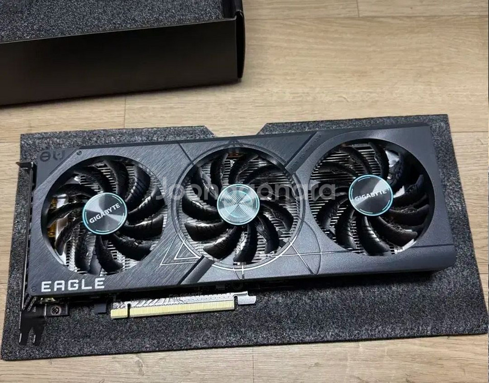 기가바이트 Rtx 4060 상태 S급 제품 판매합니다--4
