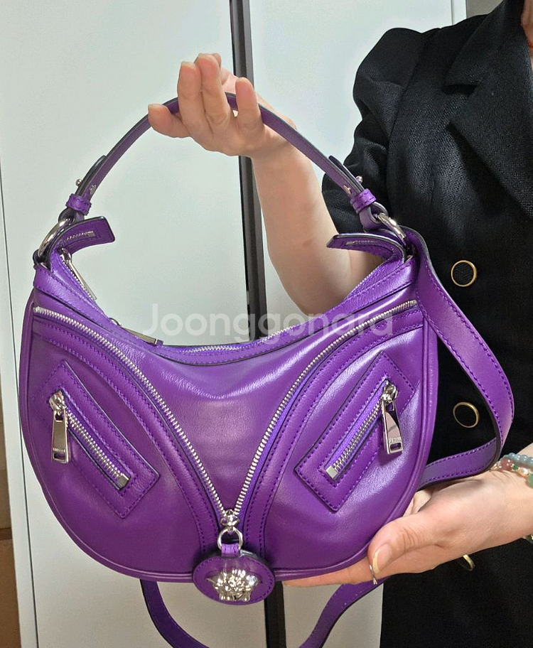 베르사체 메두사 장식 새가방--7