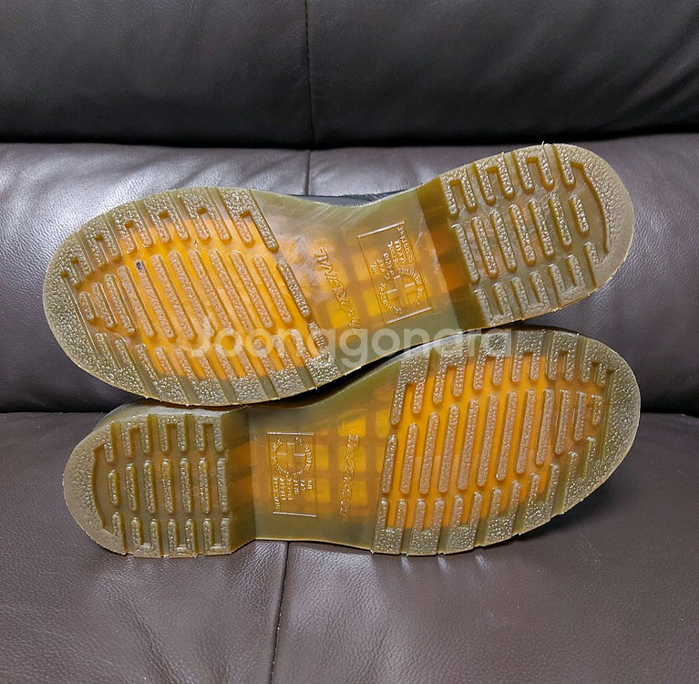 닥터마틴 1460W 8홀 스무스 블랙(UK4)230mm--9