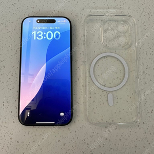 아이폰16프로 256GB 내추럴 티타늄 팝니다