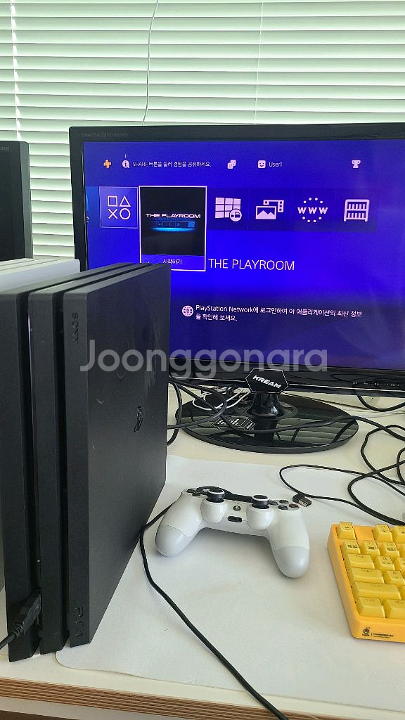 플스4프로 1T 블랙 + 듀얼쇼크 1개 + 라오어1CD--1