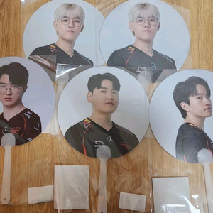 티원 부채 팝니다!