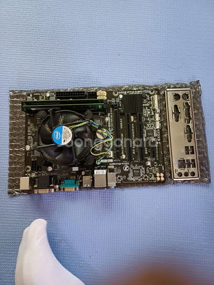 cpu i5-4440+기가보드+메모리8G 셋트 팝니다--0