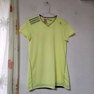 아디다스 여성 반팔티 79(S~M)ㄴ