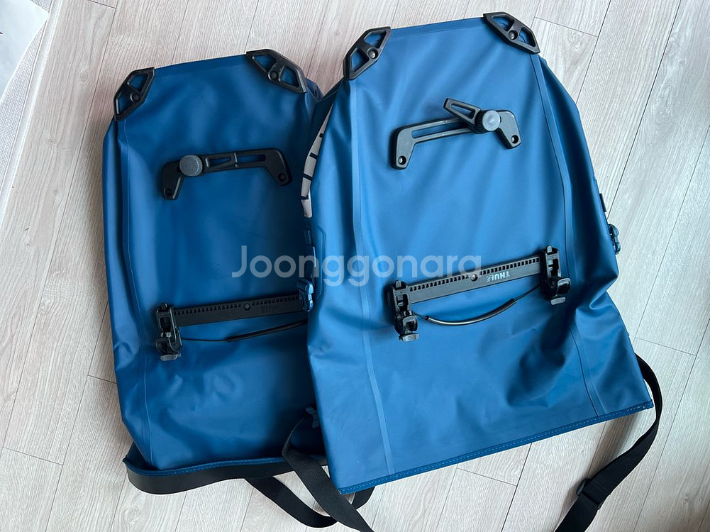 툴레 쉴드 패니어 25L 블루 색상 1쌍--1