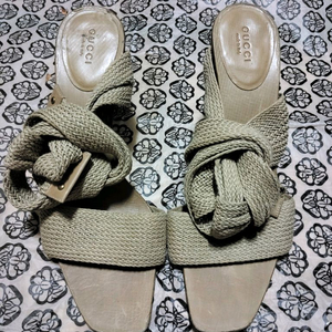 구찌(GUCCI) 스트랩 하이힐 여성구두41(정품)