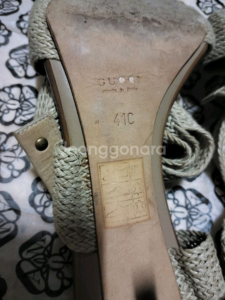 구찌(GUCCI) 스트랩 하이힐 여성구두41(정품)--9