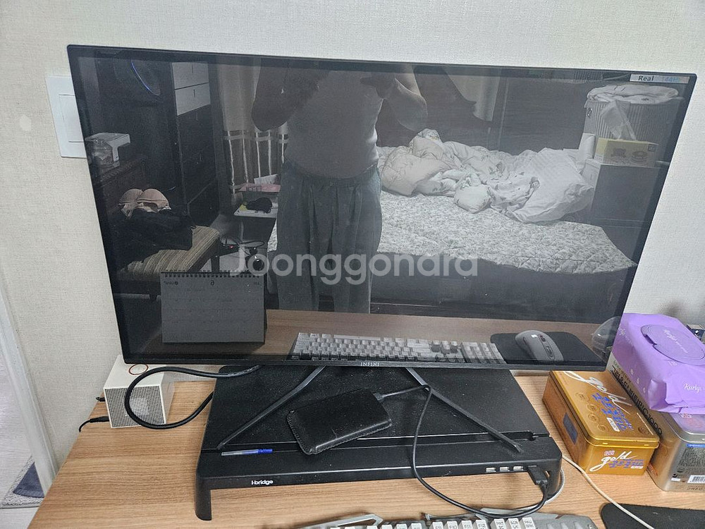 인피니 모니터 판매합니다--0