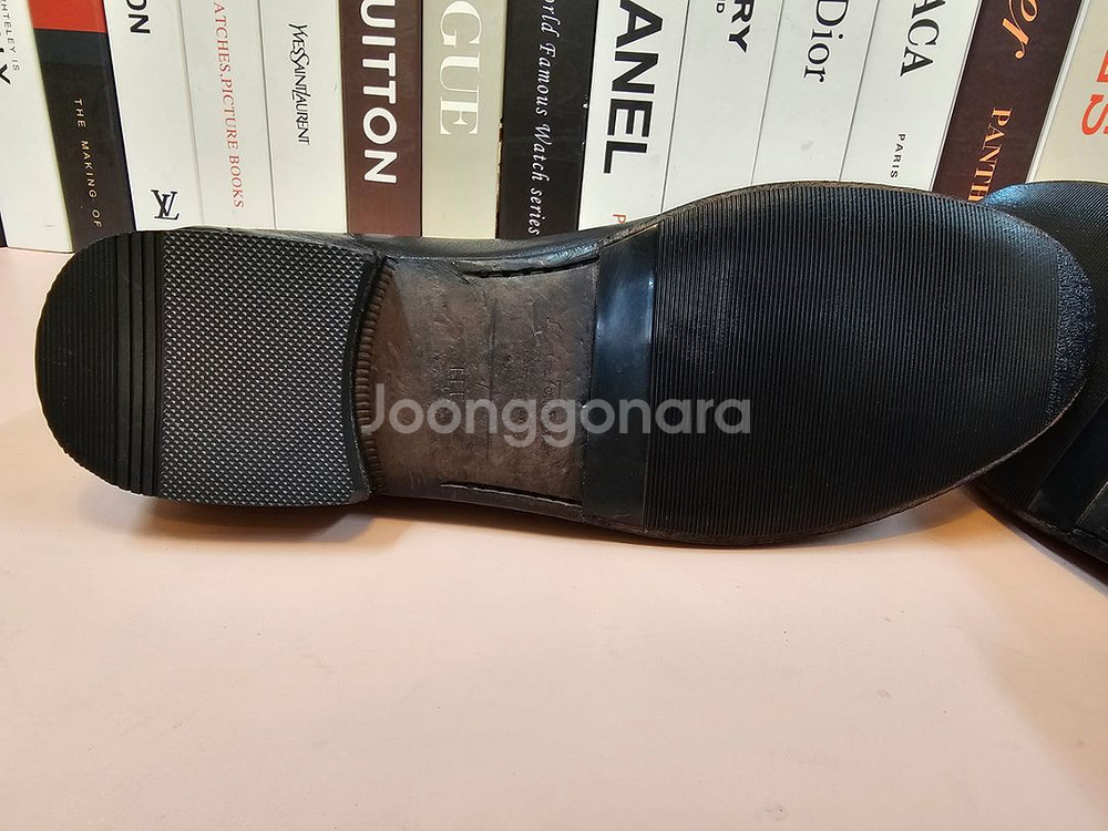 페라가모 남성 로퍼 구두 255--8