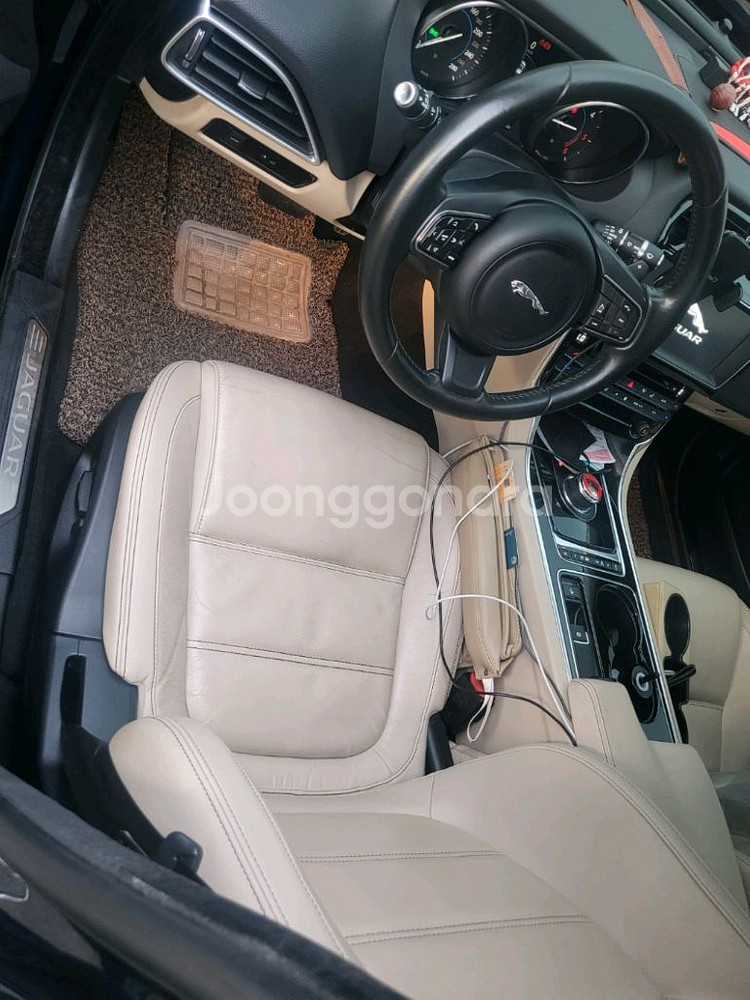 2017년식 재규어 XE 2.0 awd--5