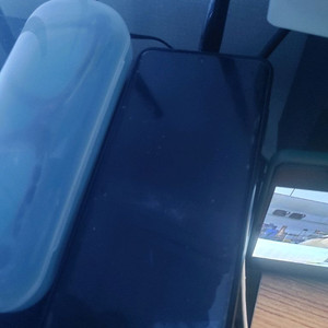 갤럭시S20플액정 안나와요ㅜ ㅜ