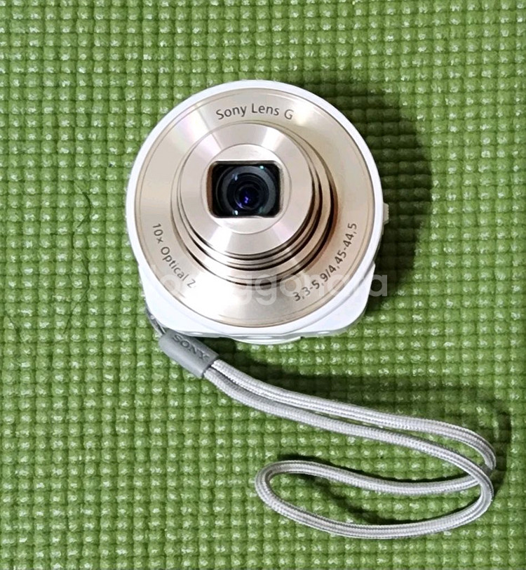 소니 카메라 사이버샷 QX10 팝니다.--1