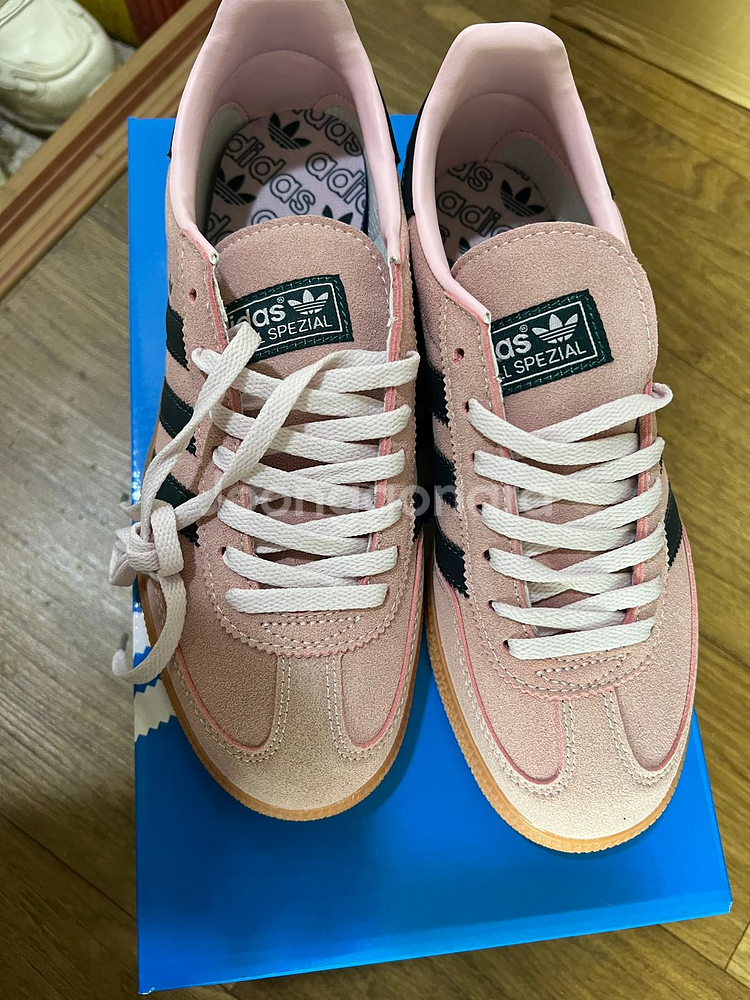 아디다스 스페지알 핑크230 새상품--0
