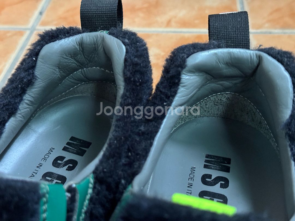 MSGM 털 슬립온 240 사이즈--3