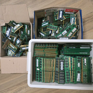 못쓰는 ddr메모리 개당1000원에 삽니다