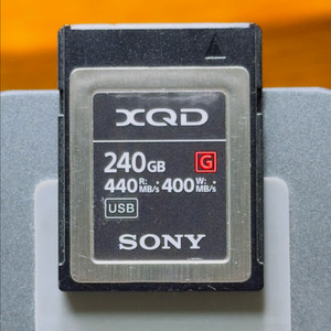 소니 XQD 메모리카드 240G
