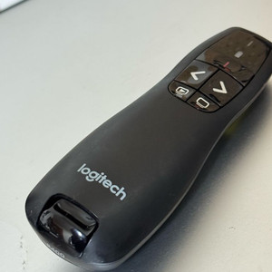 로지텍 USB 무선 프리젠터 R400