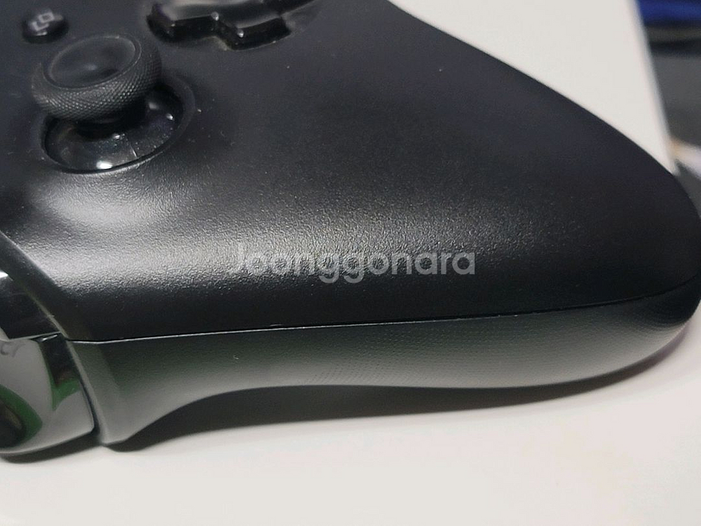 XBOX엑스박스 3세대 패드 팝니다 + 부가 필요부속--4