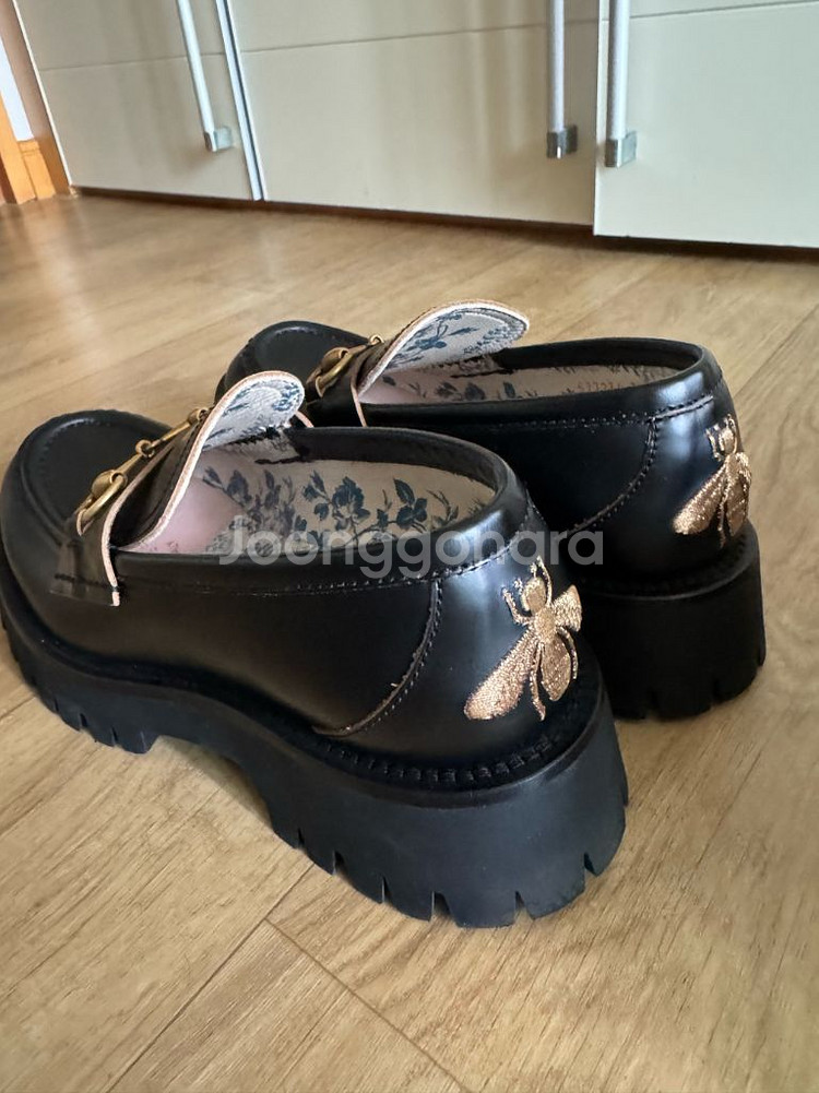 구찌 홀스빗 레더 로퍼 블랙 새상품--7