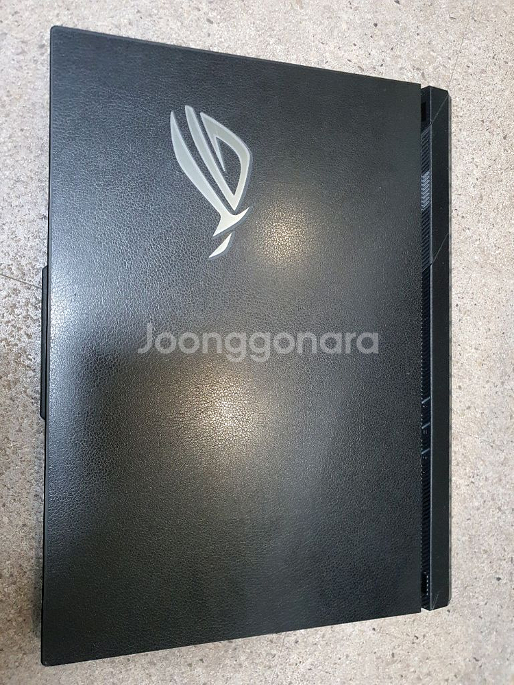 asus 4090 탑재된 노트북 판매합니다.--0