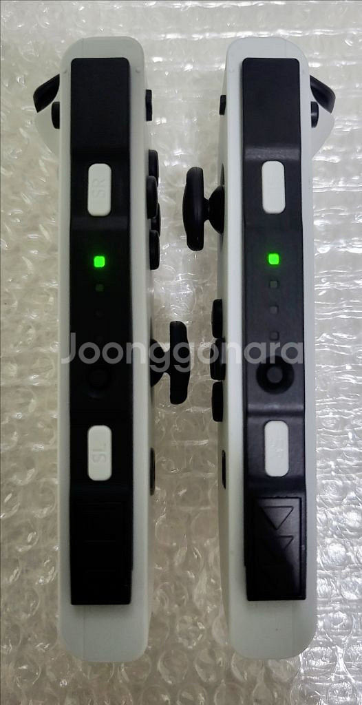 닌텐도 스위치 OLED 정품 풀박+ 피카츄 하드파우치--4