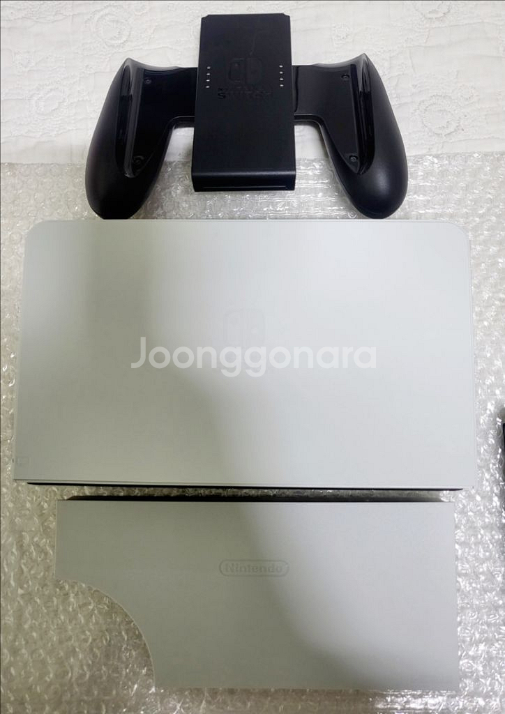 닌텐도 스위치 OLED 정품 풀박+ 피카츄 하드파우치--6