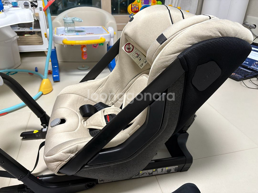 Axkid One+ (악스키드 원플러스) 무사고 카시트--3