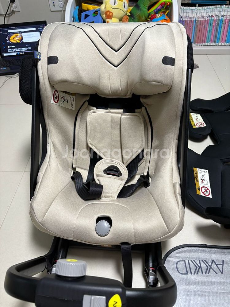 Axkid One+ (악스키드 원플러스) 무사고 카시트--1