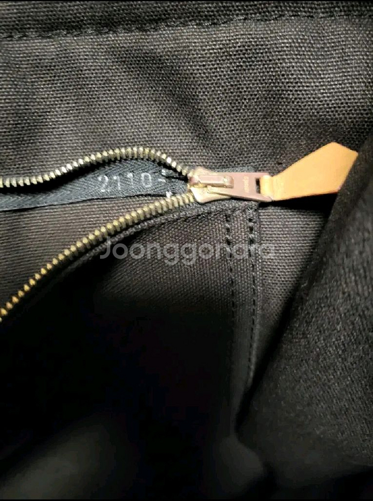 에르메스 후루토 GM사이즈 팝니다.--4