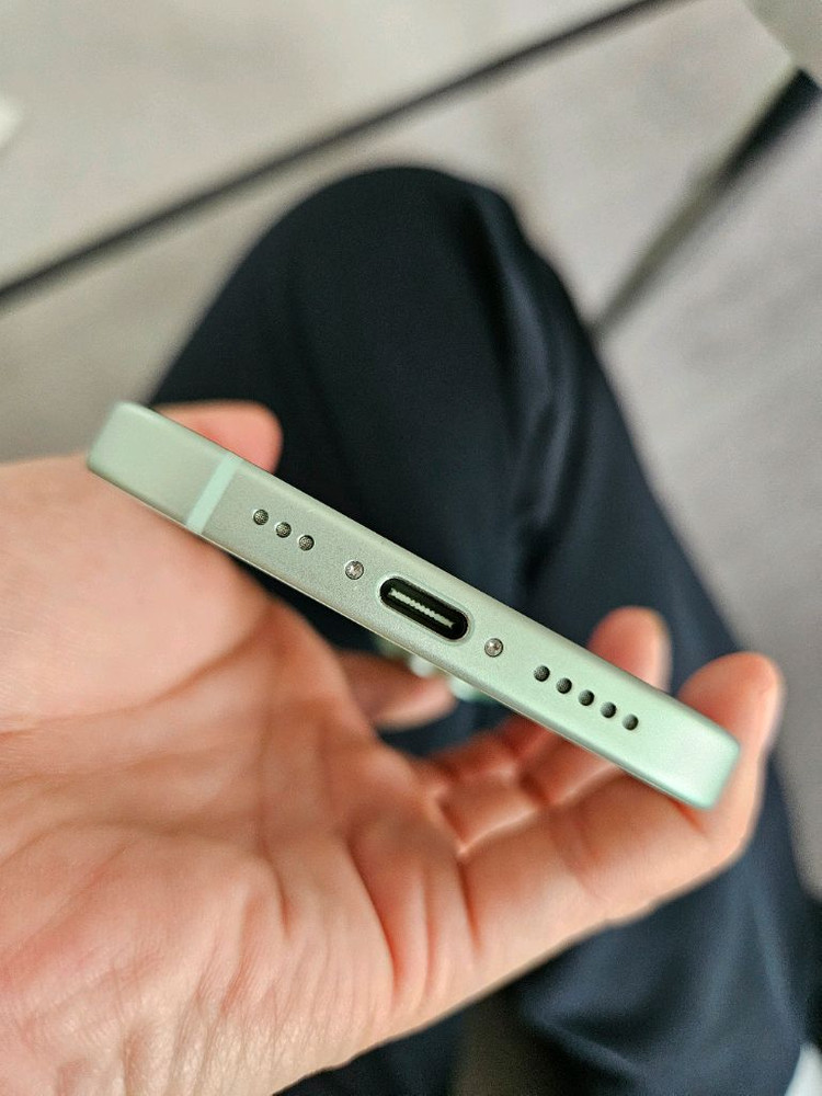 아이폰15 그린 128 최상S급 이미지