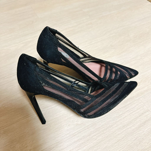 (새상품) ZARA 자라 검정색 구두