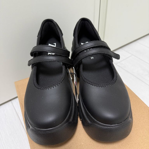 ZARA 일본직구 신발