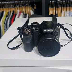 후지필름 파인픽스 s2500